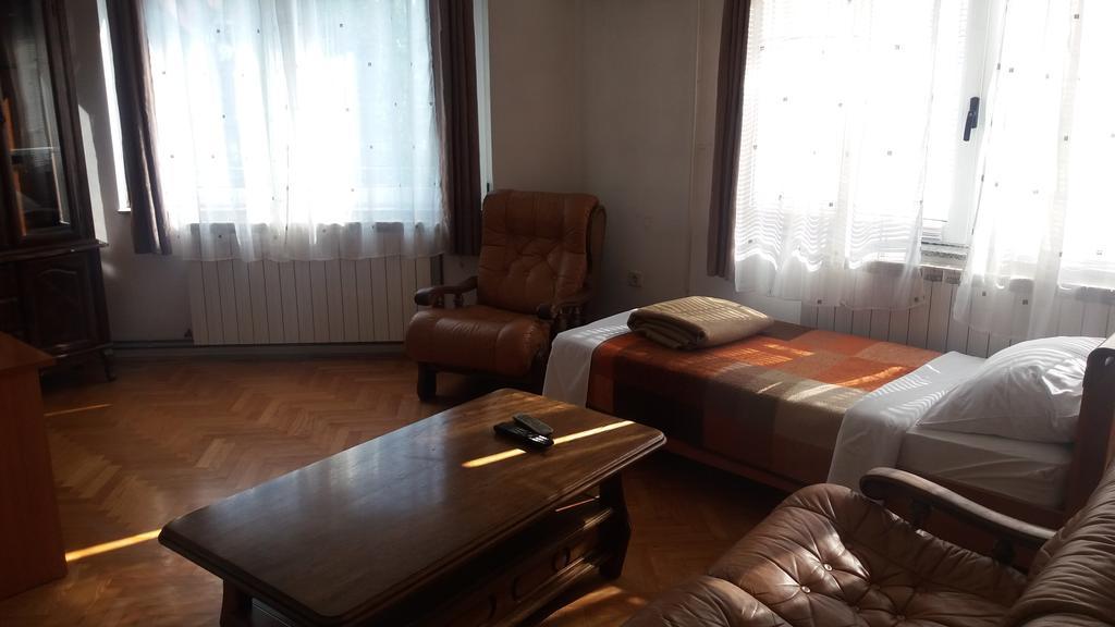 Guest House Sv. Nikola Dugo Selo Экстерьер фото